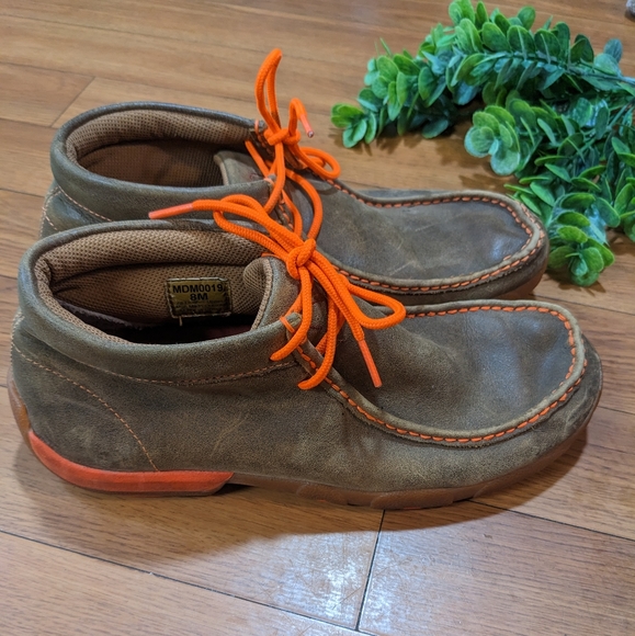 Twisted X Shoes Mens Twisted X Driving Leather Chukka Boots 8